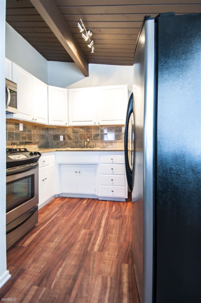 Building Photo - 2 br, 1 bath House - 72458 Sunnyslope Drive