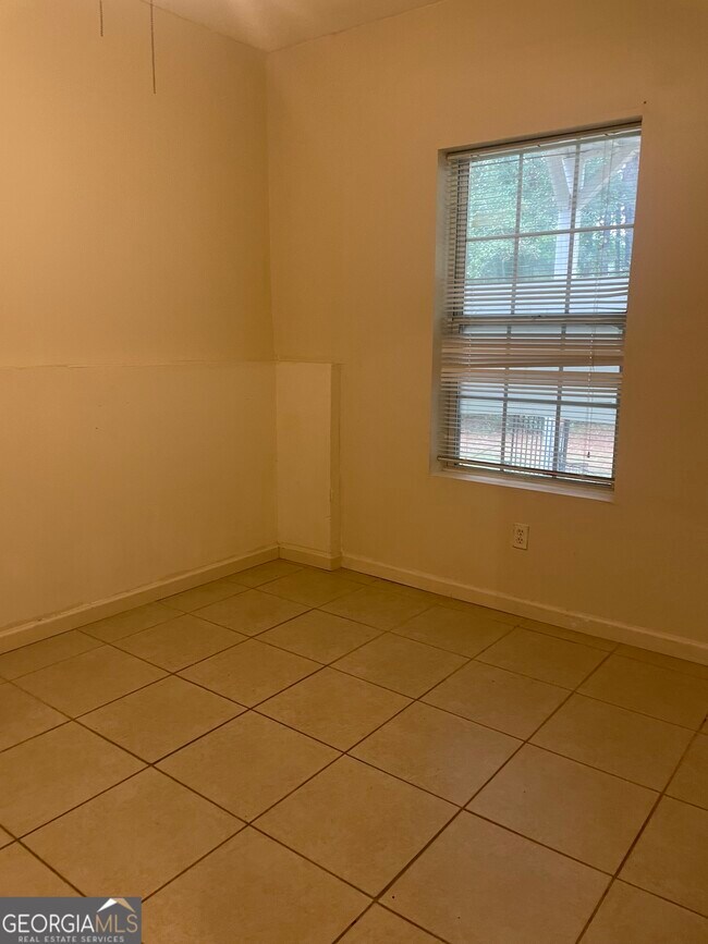 Foto del edificio - 4071 Beaver Oaks Dr