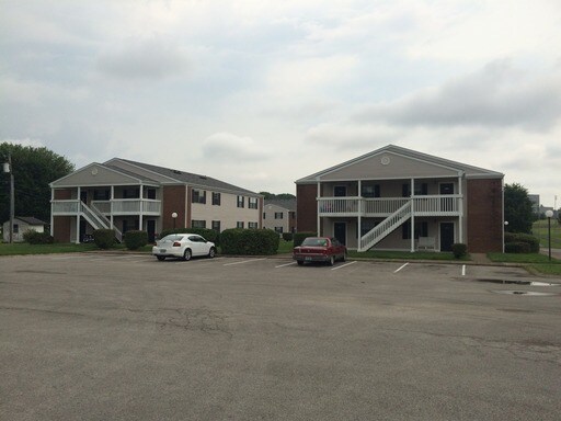 Primary Photo - 525 Lakeview Blvd