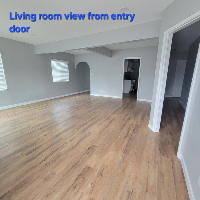 Foto del edificio - 5782 Cumberland St