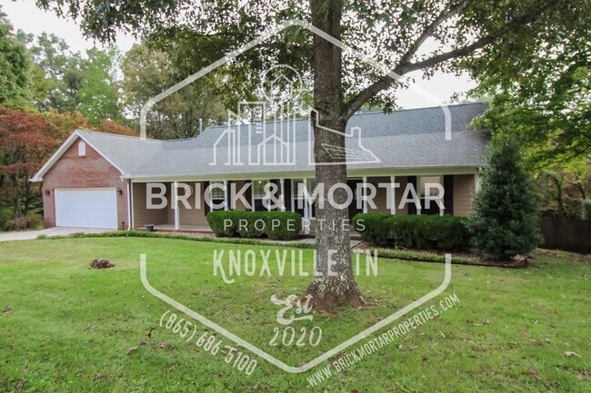 Photo - 808 Pioneer Dr House