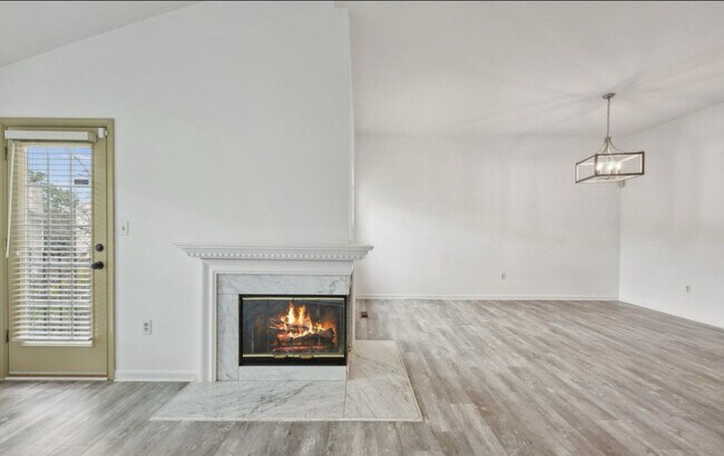 Foto del edificio - 7813 Flager Cir