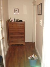 Building Photo - 69 Woodstock Ave