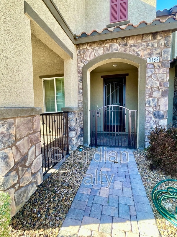 Building Photo - 3189 Brynley Ave