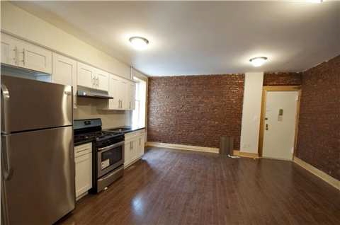 Foto del edificio - 2574 Bedford Avenue