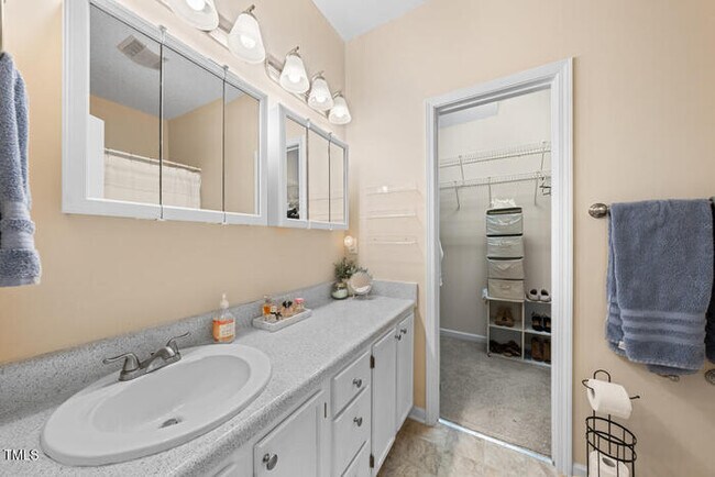 Building Photo - Build Equity While Leasing - Lease and Own...