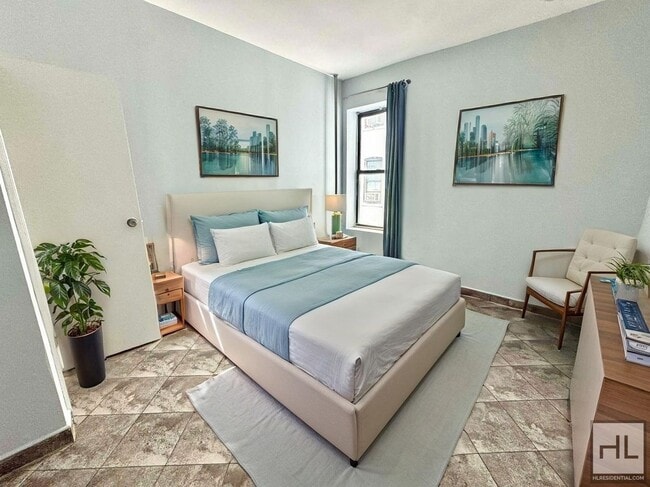 Building Photo - BAY 22 STREET