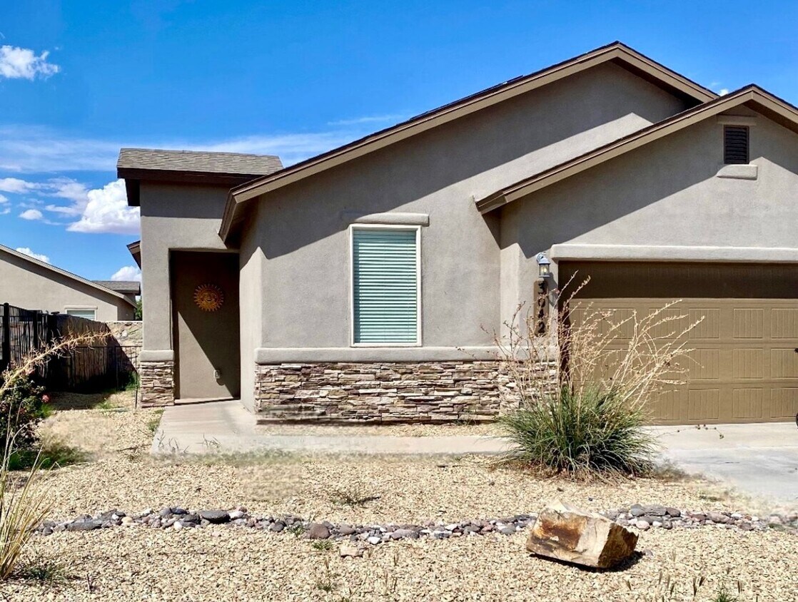Primary Photo - 3042 San Miguel Ct