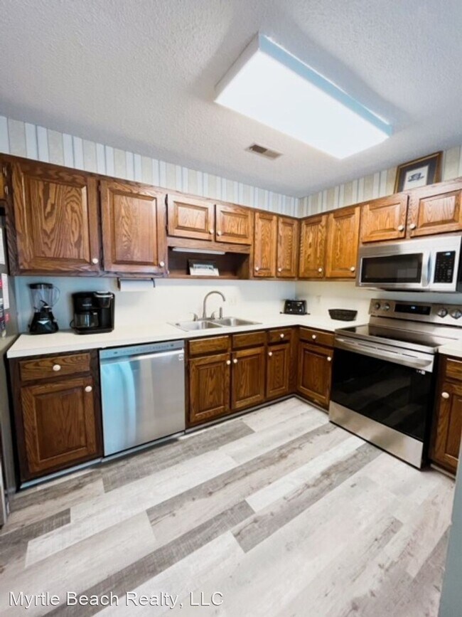 Building Photo - 3 br, 2 bath House - 5501 North Ocean Boul...