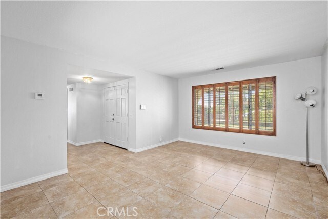 Foto del edificio - 10703 Valley Dr