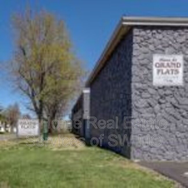 Foto del edificio - 930 S Campbell Ave