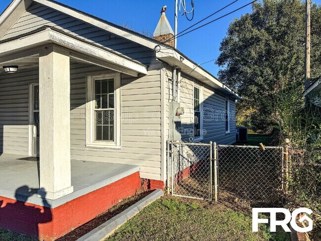 Foto del edificio - 914 Seaboard St