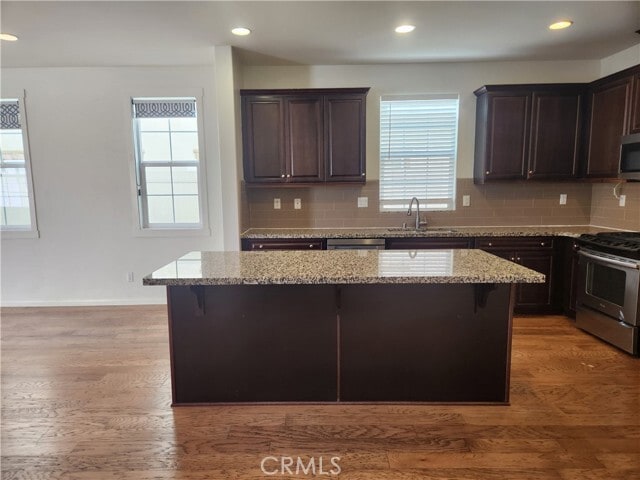 Building Photo - 2930 E Via Terrano