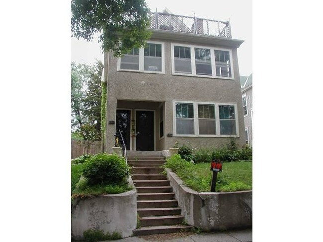 View from street - 2437 Garfield Ave