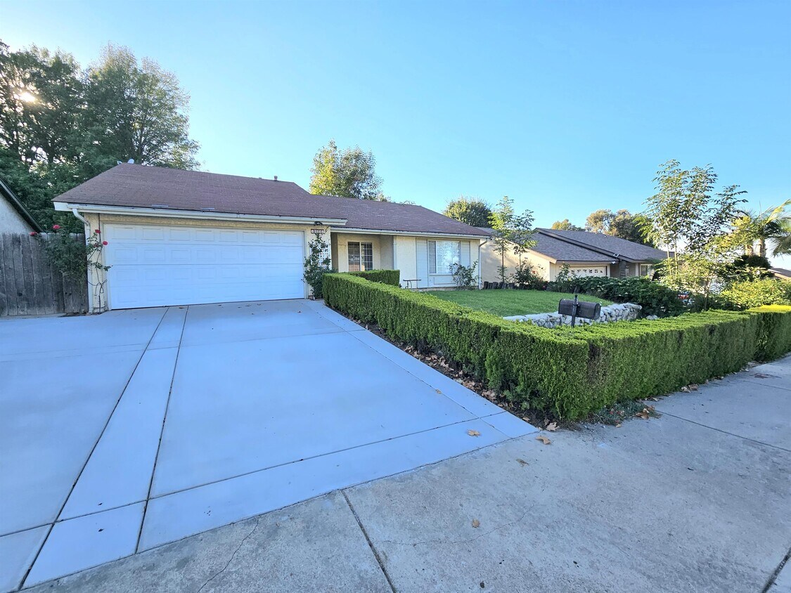 18615 Fieldbrook St, Rowland Heights, CA 91748 House Rental in