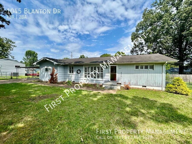 Photo - 1045 Blanton Dr House
