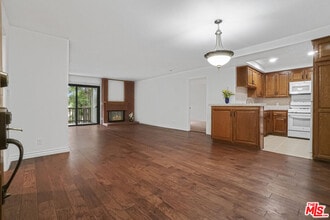 Building Photo - 8512 Tuscany Ave