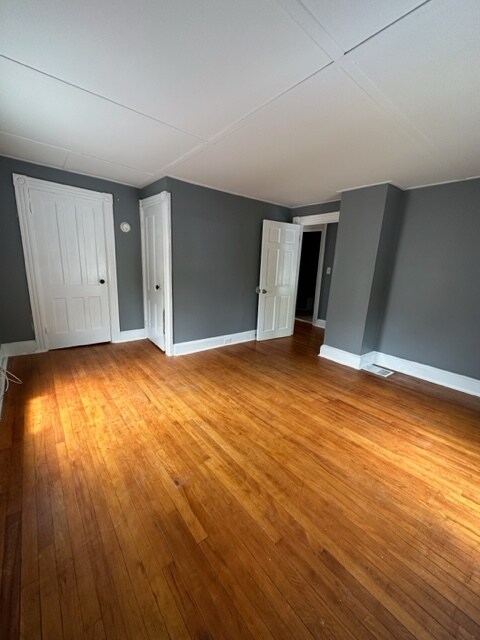 Main Room - 676 Post Rd