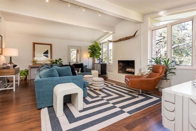 Foto del edificio - 2 Randolph Pl