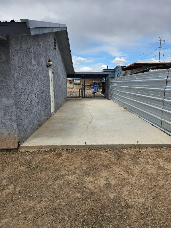Foto del edificio - 20820-20n35 N 35th Ave