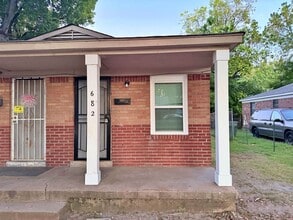 Building Photo - 682 Lipford St