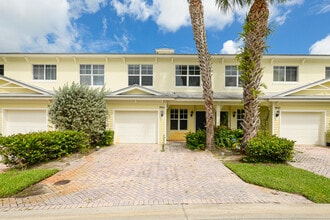 Building Photo - 3944 Sabal Way