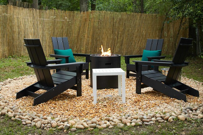 Foto del edificio - 724 47th Way S