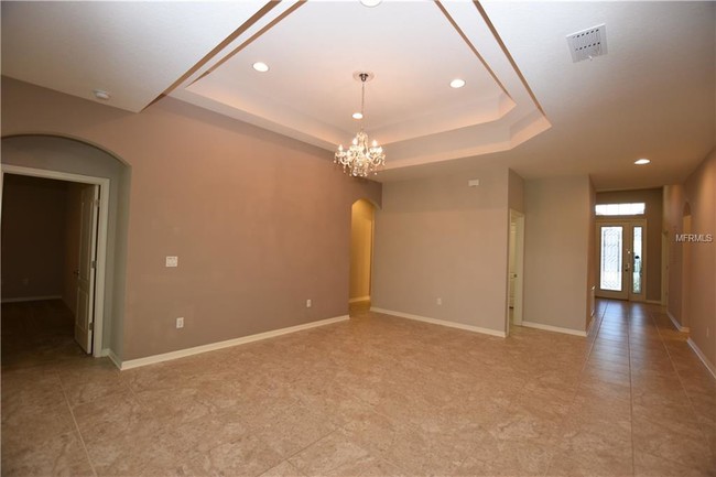 Building Photo - 4029 Sunset Lake Dr