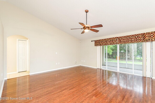 Foto del edificio - 1670 Waldrep St SE