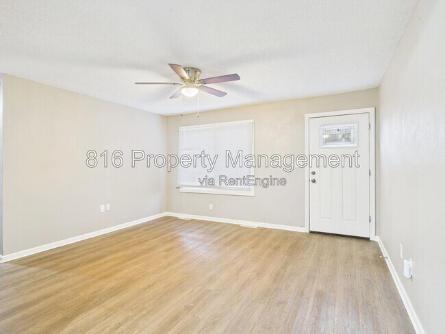 Foto del edificio - 10311 Richmond Ave