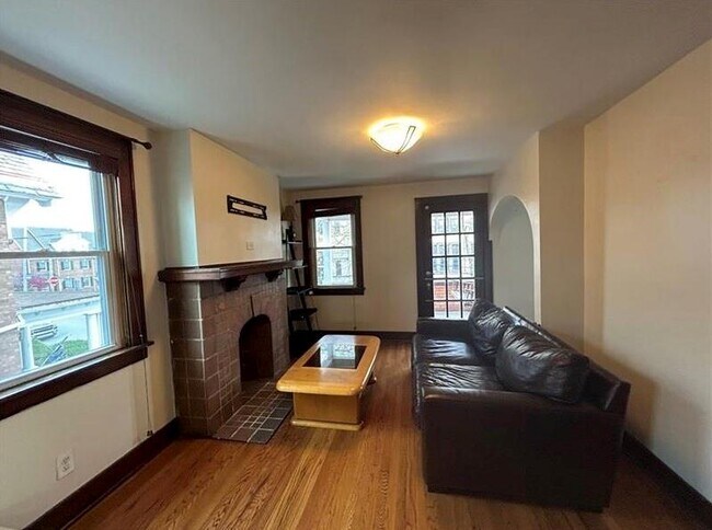 Foto del edificio - 116 Bigham St