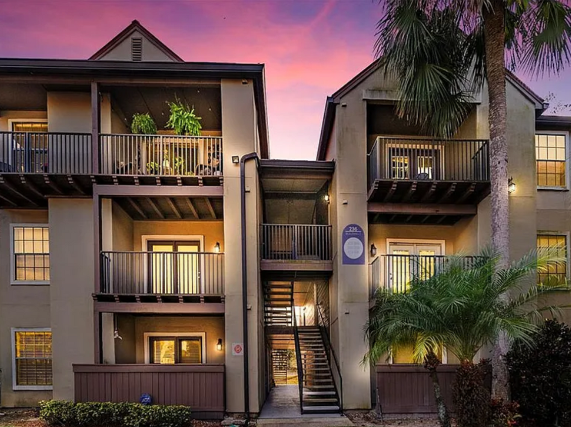 Primary Photo - Charming 1 Bed, 1 Bath Condo in Gated Comm...