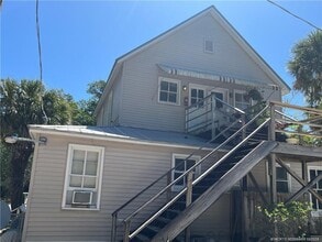 Building Photo - 2172 NE Poinciana Terrace