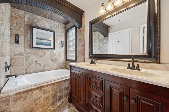 Foto del edificio - 64 NW 44th Terrace