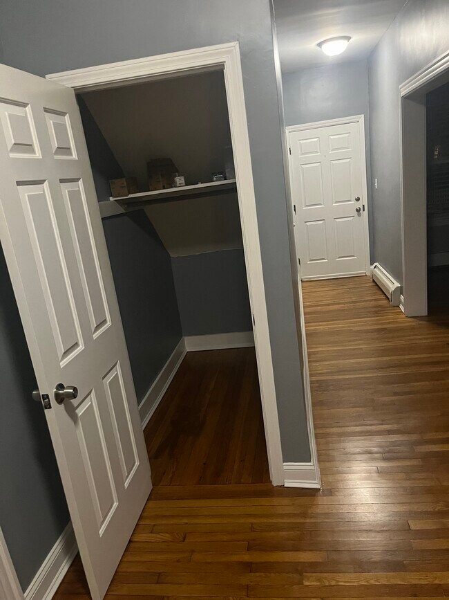 Foto del edificio - 28 Supple Rd