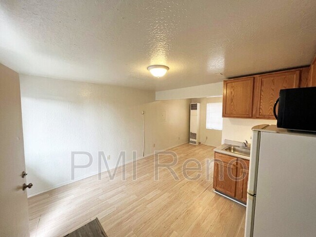 Foto del edificio - 1247 W 1st St