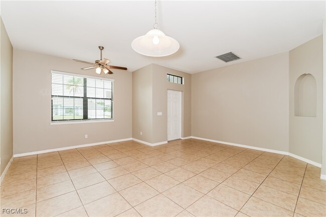 Foto del edificio - 3724 SW 12th Ave