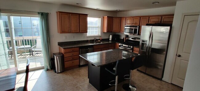 Building Photo - 1213 Chelsen Cross