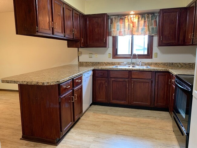 Foto del edificio - 3303 Eddy Ln