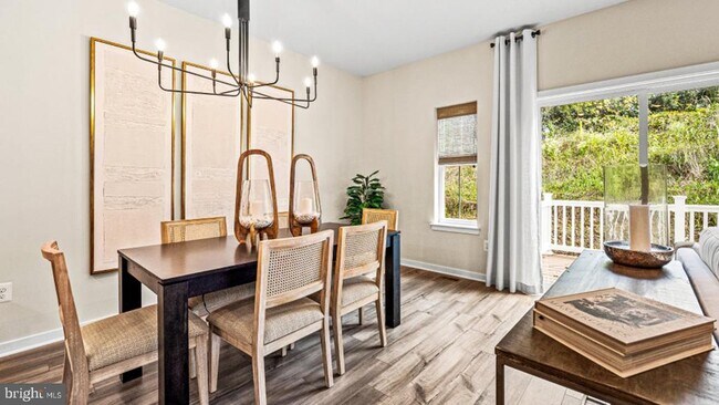 Foto del edificio - 48 Four Leaf Dr