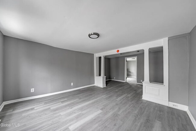 Foto del edificio - 362 2nd St