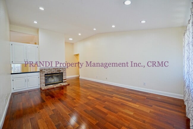 Building Photo - Modern Ranch Style Home on Corner Lot with Large Backyard