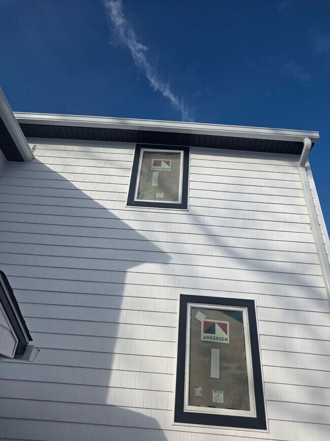 Foto del edificio - 595 Kingfisher Cir