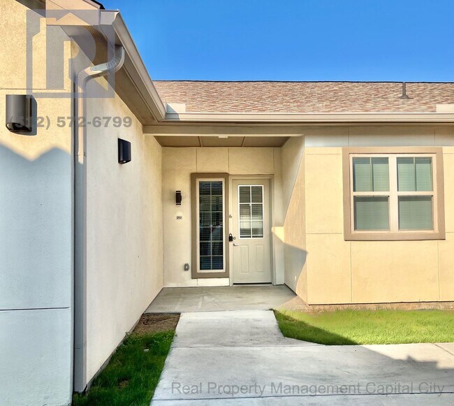 Building Photo - Comfortable 2-bedroom, 2-bathroom Condo wi...