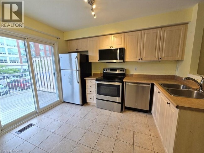 Building Photo - 1775 Valley Farm Rd