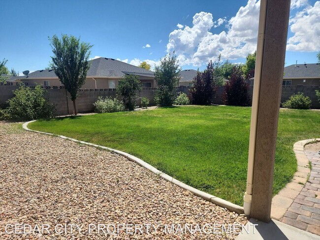 Building Photo - 3 br, 2 bath House - 1793 N 2975 W