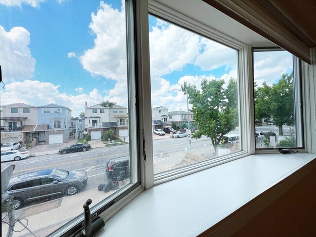 Building Photo - 255 Merry Mount St