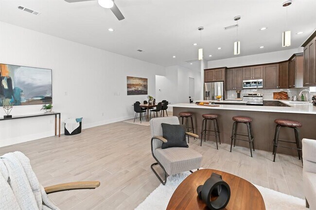 Foto del edificio - 344 Colovista Pkwy