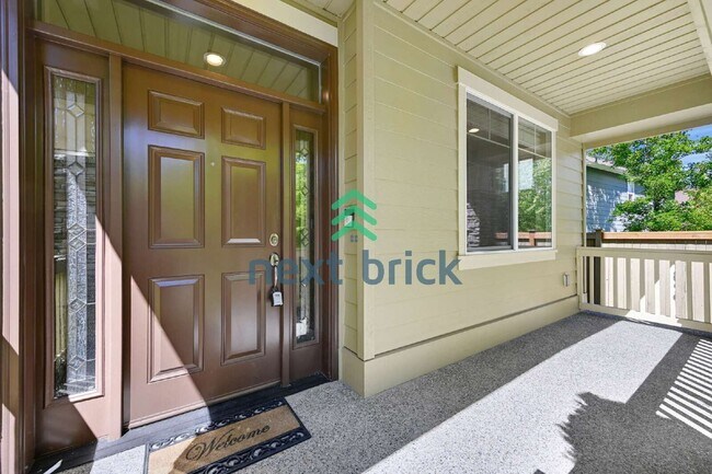 Foto del edificio - Spacious 4-Bed Home with 2.5 Baths in Beautiful Snoqualmie - 2,460 Sq. Ft. of Comfort Awaits!
