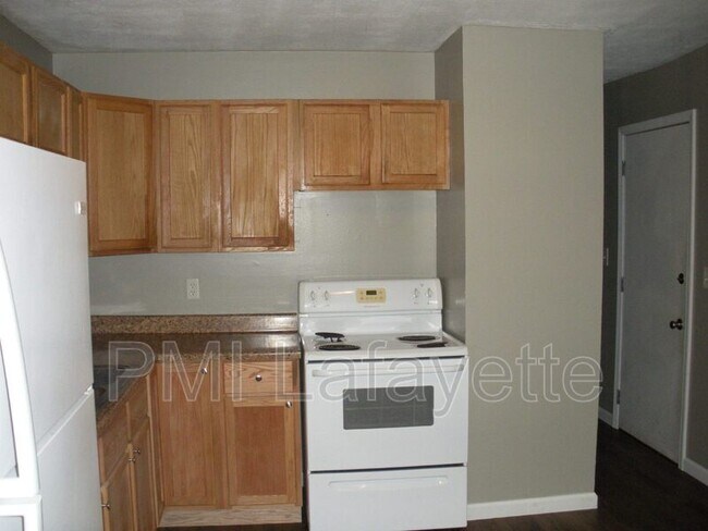 Building Photo - 60 Vicksburg Ln
